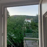 Ari Pensjonat