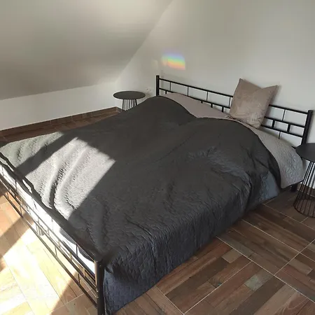 Ari 3* Révfülöp