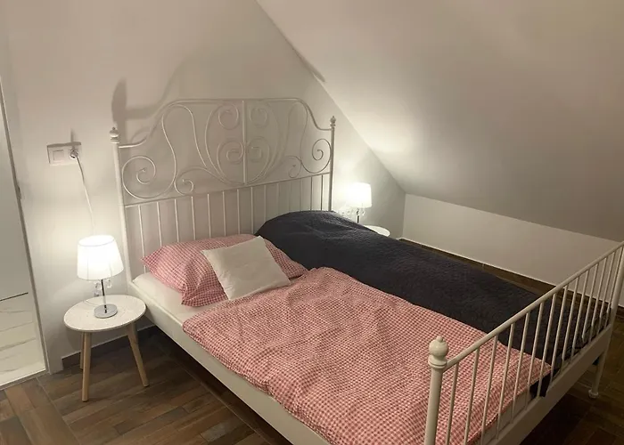 Ari 3*